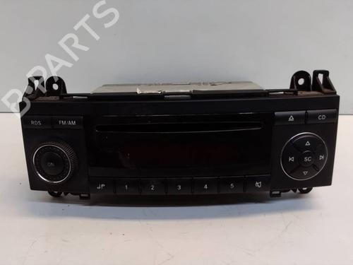 Used Radio Radio MERCEDES-BENZ A-CLASS (W169) A 180 CDI (169.007, 169.307) (109 hp) 33026463 33026463