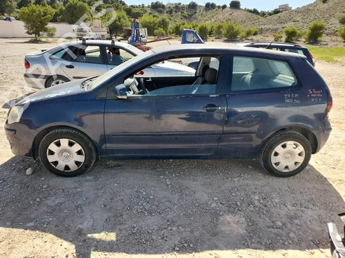 Left mirror VW POLO (9N_, 9A_) 1.2 12V | BP10082397C26 