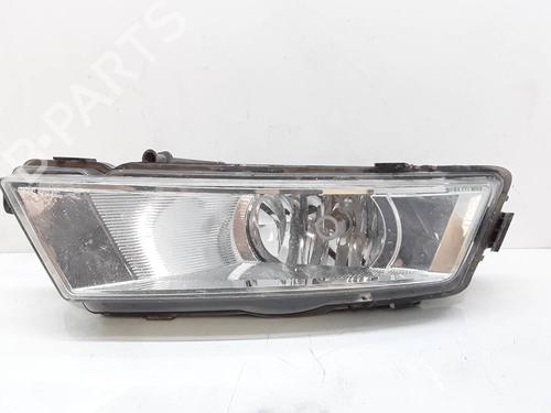 Used Left front fog light SKODA RAPID (NH3, NK3, NK6) 1.6 TDI (105 hp) 9741823