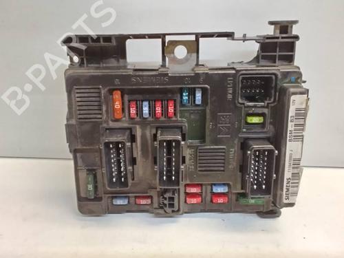 Used Fuse box Fuse box CITROËN C3 I (FC_, FN_) 1.4 i Bivalent (73 hp) 39693764 39693764