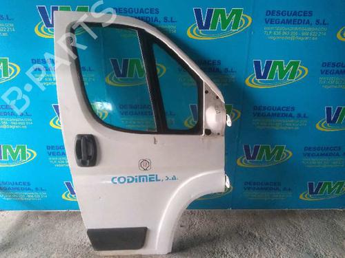 Used Right front door Right front door 10346624 10346624