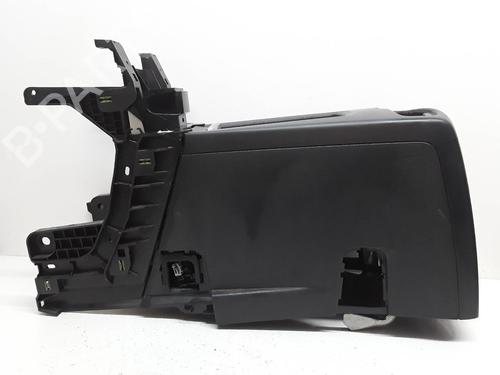 Used Armrest / Center console PEUGEOT 5008 (0U_, 0E_) 2.0 HDi 150 / BlueHDi 150 (150 hp) 12316721