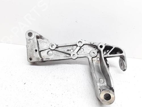 Used Right front suspension arm SEAT LEON (1P1) 1.9 TDI (105 hp) 15957427