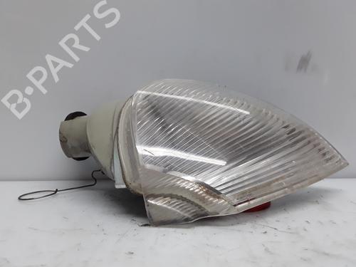 Used Left front indicator Left front indicator RENAULT LAGUNA I (B56_, 556_) [1993-2002] 7636826 7636826