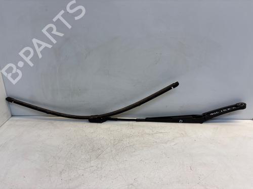 Used Front windshield wiper arm Front windshield wiper arm 36785933 36785933