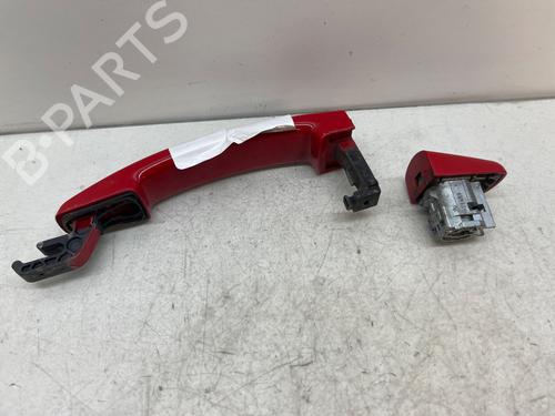 Klamka zewnętrzna drzwi przednich lewych OPEL CORSA E (X15)  | BP29724141C128 