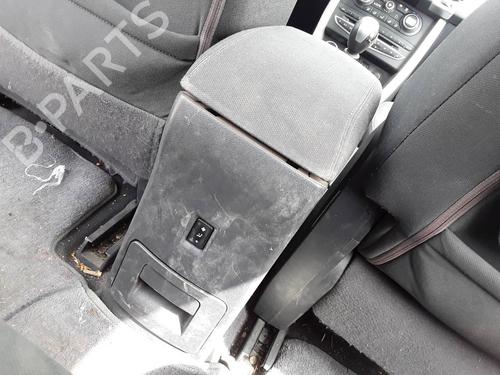Armrest / Center console RENAULT KOLEOS I (HY_) 2.0 dCi (HY0K) | BP10011158I20 
