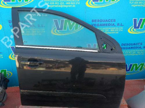 Used Right front door OPEL ASTRA H (A04) [2004-2014]  7466512