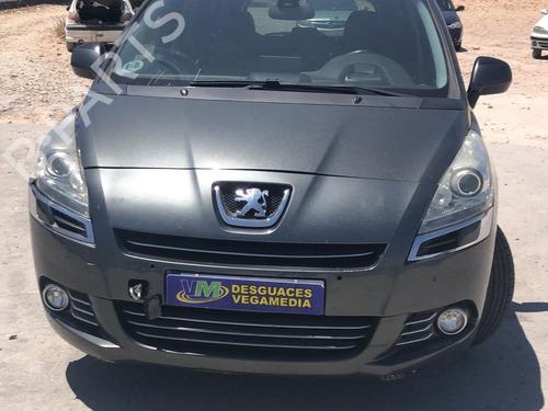 Brugte PEUGEOT 5008 (0U_, 0E_)    4757443
