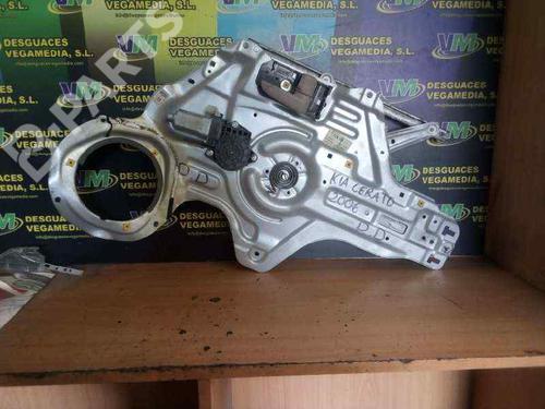 Rudehejsemekanisme Højre foran KIA CERATO I Hatchback (LD) [2004-2010]  7567034