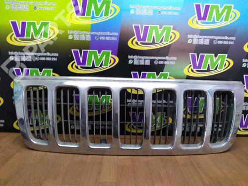 Used Grille JEEP CHEROKEE (KJ) [2001-2008]  10260476