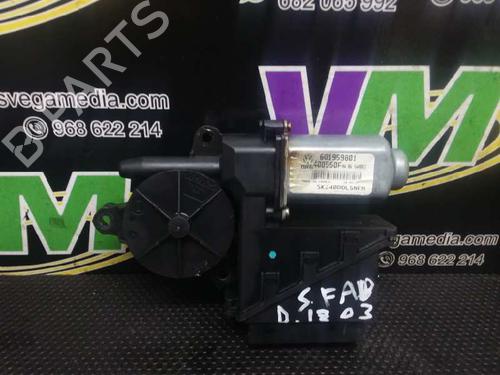 Moteur de lève-vitre avant gauche SKODA FABIA I (6Y2) [1999-2008]  7467931