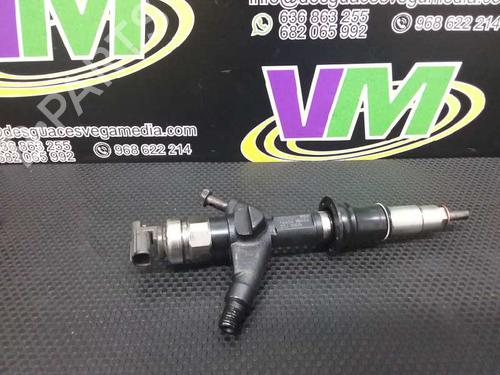 Used Injector NISSAN CABSTAR E (TL_, VL_) 90.32, 90.28, 95.32, 95.28 (TL0) (90 hp) 7470321