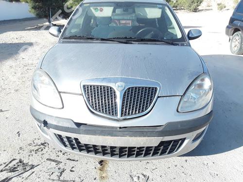 Pare-chocs avant LANCIA YPSILON (843_) 1.2 (843.AXB1A) (80 hp) 18908435