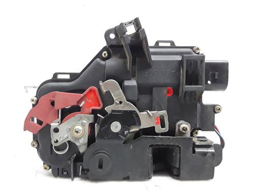 Rear left lock AUDI A4 B6 (8E2) 2.5 TDI | BP8404033C100 