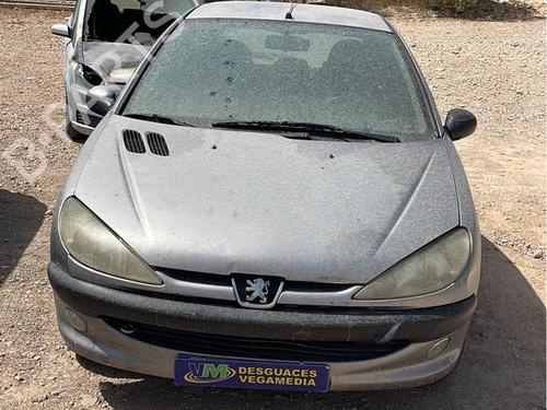 Brugte PEUGEOT 206 Hatchback (2A/C) 2.0 HDI 90 4948420