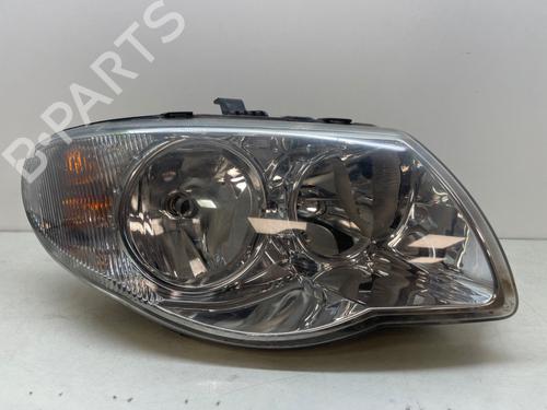 Used Right headlight CHRYSLER VOYAGER IV (RG, RS) 2.8 CRD (150 hp) 22302414