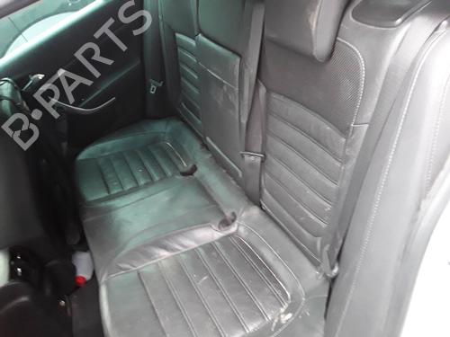 Sæde Bagtil Sæde Bagtil OPEL INSIGNIA A Sports Tourer (G09) 2.0 CDTI (35) (160 hp) 36392541 36392541