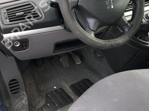 Handskerum PEUGEOT 807 (EB_) 2.0 HDi | BP32036481C95