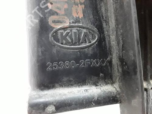 Radiator fan KIA CERATO I Saloon (LD) 2.0 CRDi | BP10235171M35 