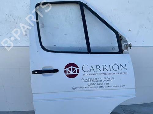 Used Right front door Right front door MERCEDES-BENZ SPRINTER 3-t Van (B903) 311 CDI (903.661, 903.662, 903.663) (109 hp) 40467711 40467711