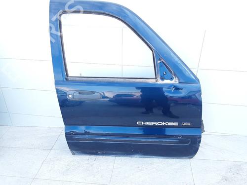 Used Right front door JEEP CHEROKEE (KJ) 3.7 4x4 (211 hp) 16846738
