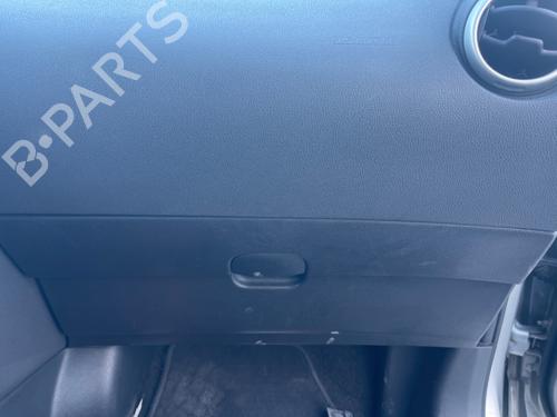 Used Glove box NISSAN QASHQAI / QASHQAI +2 I (J10, NJ10, JJ10E) [2006-2014]  22714537