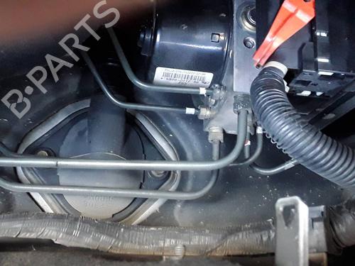 Used ABS pump MITSUBISHI GRANDIS (NA_W) 2.0 DI-D (NA8W) (136 hp) 12317407