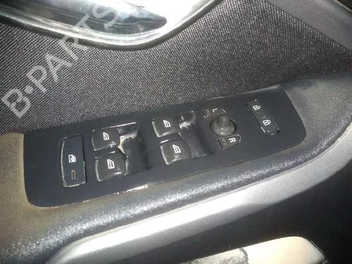 Used Left front window switch VOLVO V40 Hatchback (525) [2012-2019]  7468193