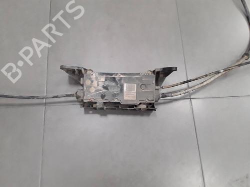 Frein à main électrique RENAULT SCÉNIC II (JM0/1_) 1.9 dCi (JM0G, JM12, JM1G, JM2C) (120 hp) 32159322