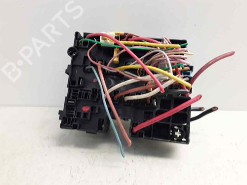 Fuse box PEUGEOT 406 (8B) 2.0 HDI 110 | BP19057035E1 