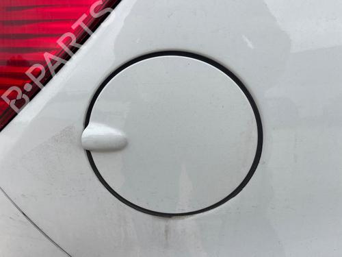 Używane Klapa wlewu paliwa OPEL CORSA D (S07) [2006-2015]  25713850