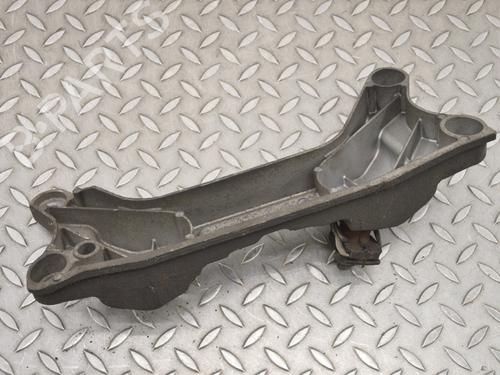 Support BMW 1 (F21) 116 i | BP14803205C155