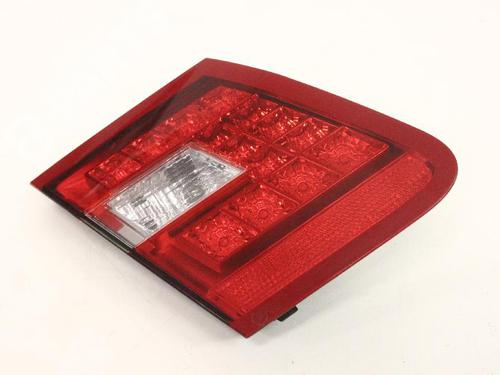 Used Third brake light Third brake light MERCEDES-BENZ E-CLASS (W212) E 220 CDI / BlueTEC (212.001, 212.002) (170 hp) 7497696 7497696