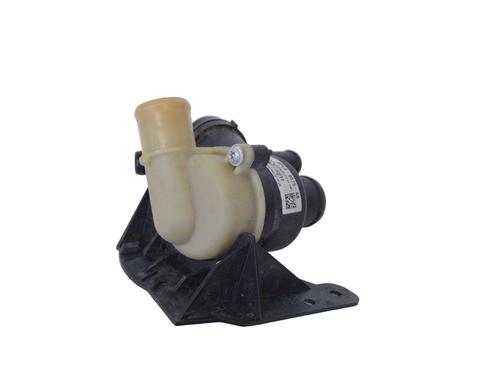 Used Auxiliary water pump LAND ROVER RANGE ROVER SPORT II (L494) 3.0 SDV6 4x4 (306 hp) 28547050
