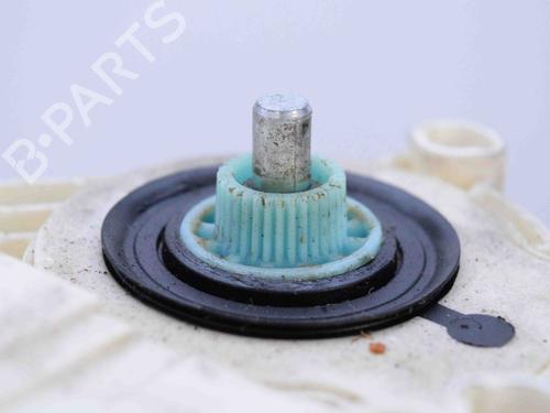 Left front window motor LAND ROVER DISCOVERY III (L319) 2.7 TD 4x4 | BP29337517E21 