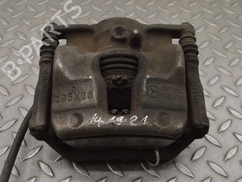 Used Right front brake caliper MERCEDES-BENZ GLA-CLASS (X156) GLA 220 CDI (156.903) (170 hp) 14772152