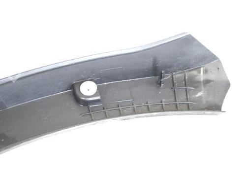 Rear right wheel arch trim LAND ROVER RANGE ROVER SPORT I (L320) 3.6 D 4x4 | BP14768194C137 
