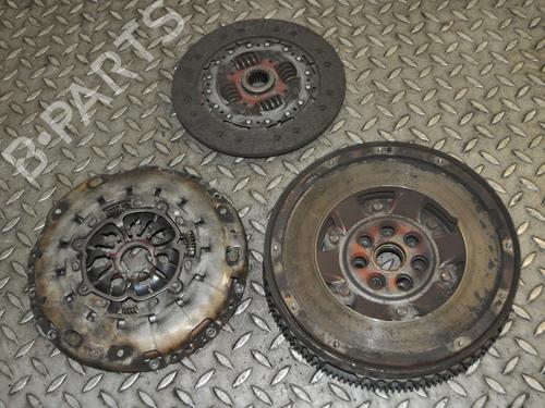 Used Other SUZUKI GRAND VITARA II (JT, TE, TD) 1.9 DDiS All-wheel Drive (JT419, TD44, JB419WD, JB419XD,... (129 hp) 14777887
