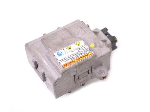 Used Control unit Control unit TESLA MODEL S (5YJS) 85D AWD (421 hp) 7813045 7813045