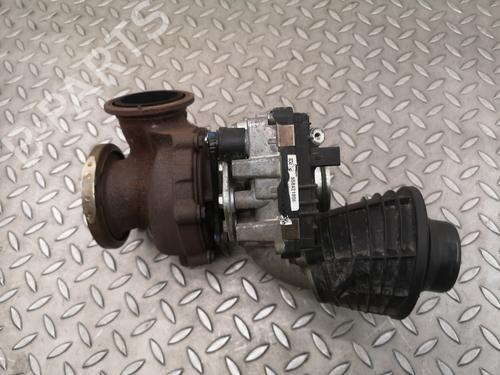 Turbolader/Kompressor BMW 5 (G30, F90) 530 d xDrive (265 hp) 21496312