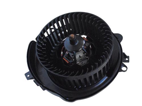 Used Heater blower motor VW GOLF VIII (CD1, DA1) 1.5 TSI (131 hp) 27830078
