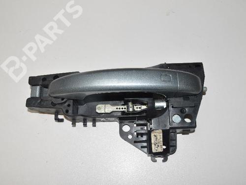 Türgriff hinten links außen AUDI A4 B8 Avant (8K5) 2.0 TDI (143 hp) 8T0837885