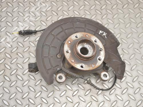 Used Left front steering knuckle FIAT 500X (334_) 1.3 (334.AXR11) (150 hp) 27824807