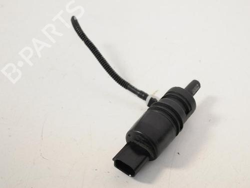 Used Washer pump BMW 4 Gran Coupe (F36) 435 d xDrive (313 hp) 14816835
