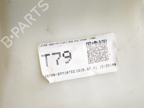 Gear lever HYUNDAI TUCSON (TL, TLE) 1.7 CRDi | BP16542039M90 