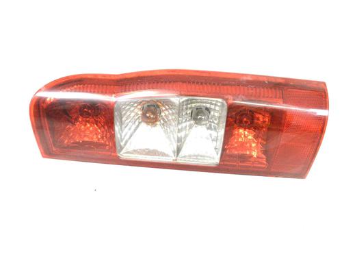 Højre baglygte FORD TRANSIT Van (FA_ _) 2.2 TDCi RWD (136 hp) 7749077