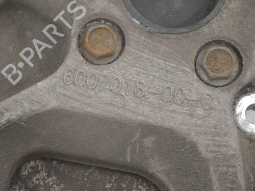 Right front steering knuckle TESLA MODEL S (5YJS) 75 | BP15006258M26