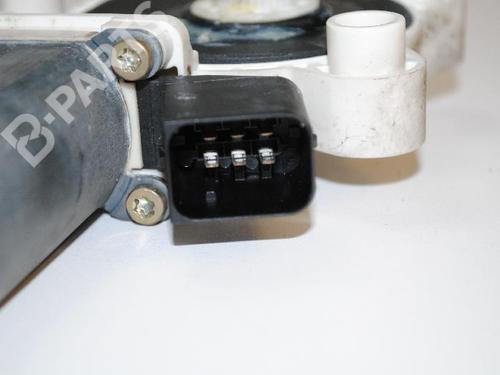 Right front window motor MERCEDES-BENZ C-CLASS Coupe (CL203) C 180 Kompressor (203.746) | BP8829506E20 