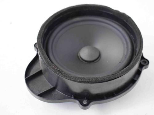 Used Speaker LAND ROVER DISCOVERY IV (L319) 3.0 TD 4x4 (245 hp) 7746936